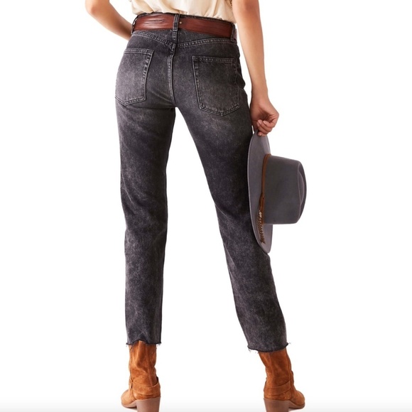 NWT FREE PEOPLE Vixen black Cigarette jeans - 25 - Picture 4 of 11